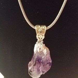 GORGEOUS Natural Cut Amethyst Pendant Necklace